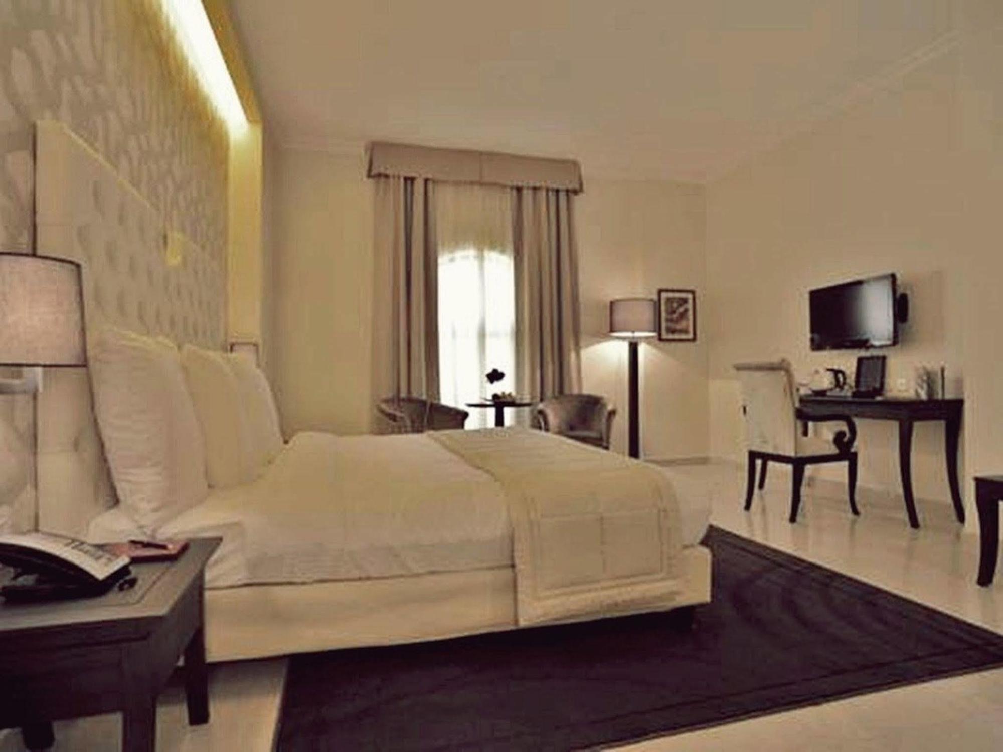 Il Palazzo Hotel And Suites Αμμάν Εξωτερικό φωτογραφία